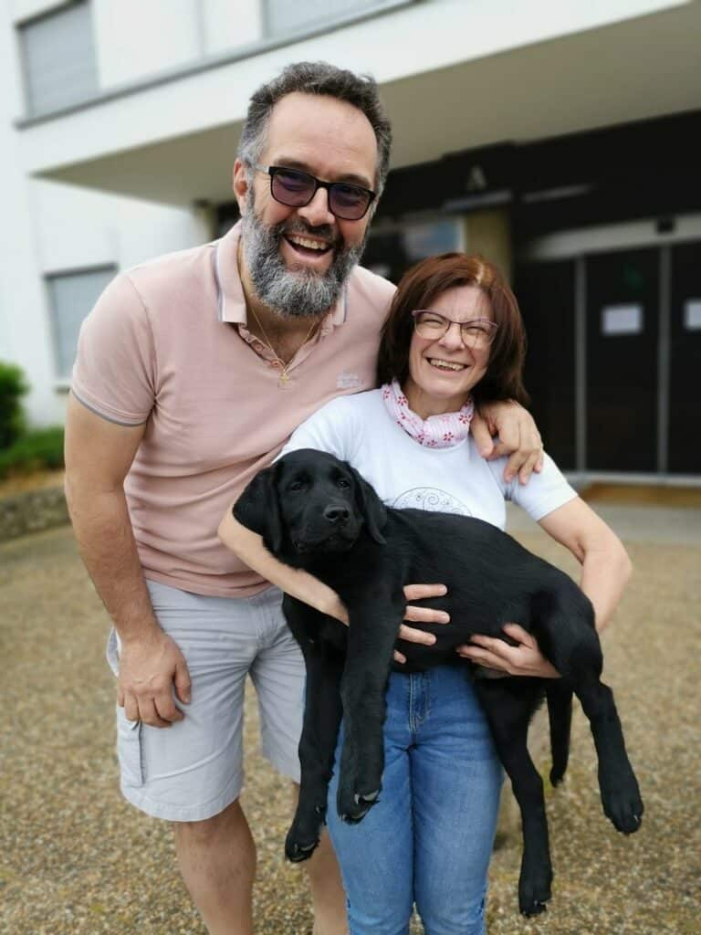 Frédéric et sa femme, famille d'accueil HANDI'CHIENS de Rancho